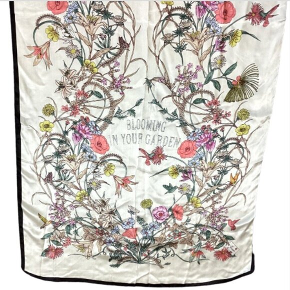 Gucci Silk Scarf "Blooming In Your Garden" Rectangular Scarf Item #143X - Picture 9 of 15
